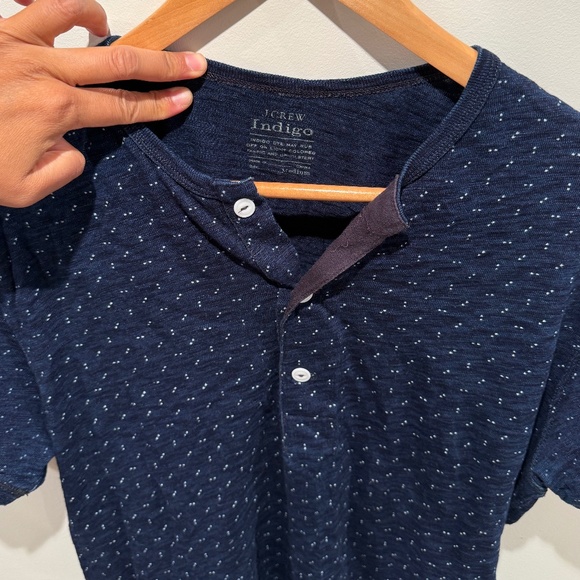 J Crew Indigo short sleeve Henley, size M - Picture 2 of 6